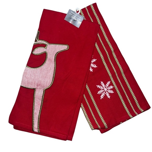 Aman Christmas Kitchen Towels Set of Two NWT - Picture 1 of 7